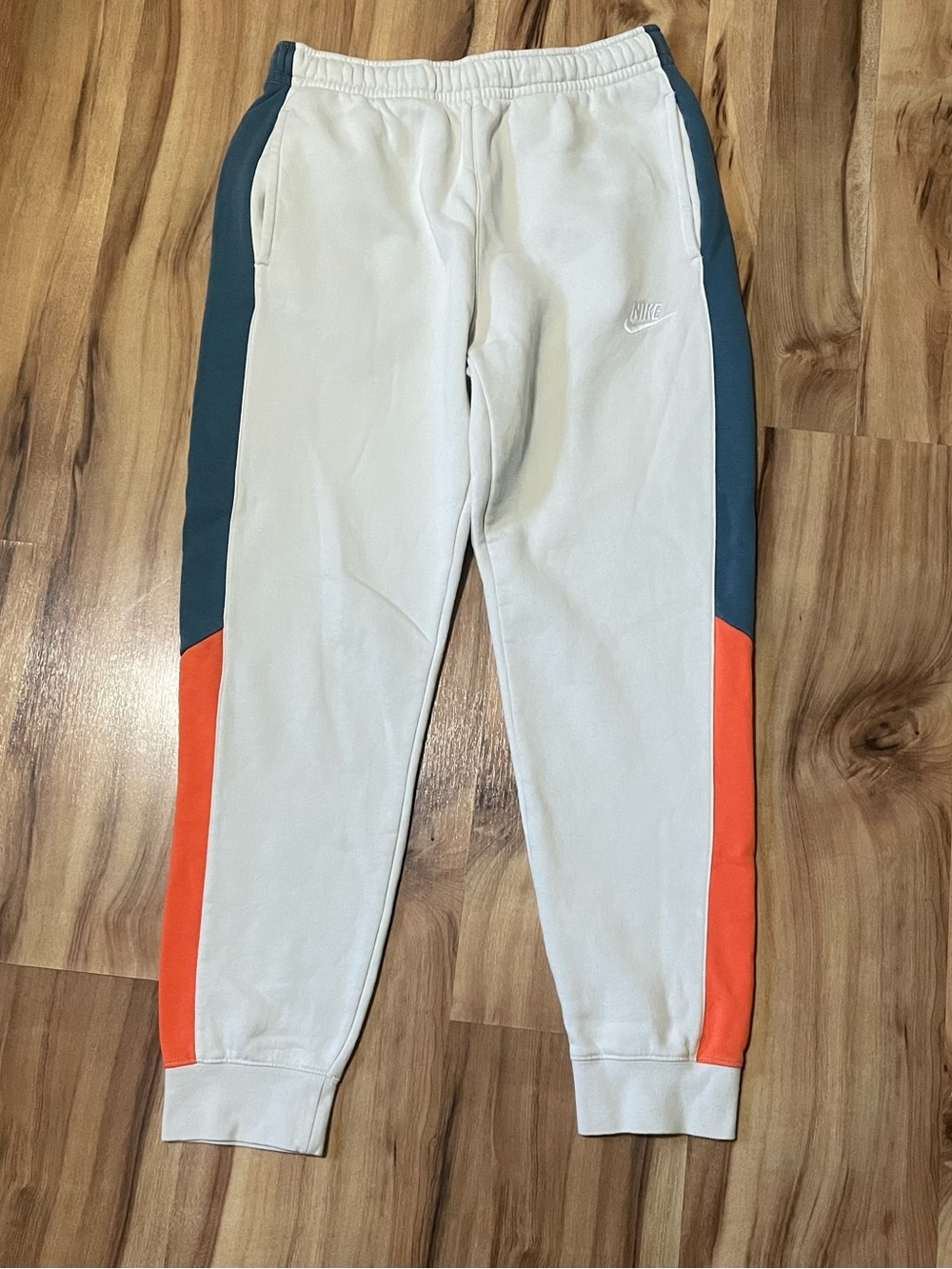 Nike Club Fleece Colorblock Joggers Bone White Orange Teal Mens Size M
